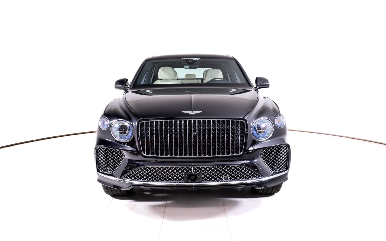 2025 Bentley Bentayga Azure - Photo 8
