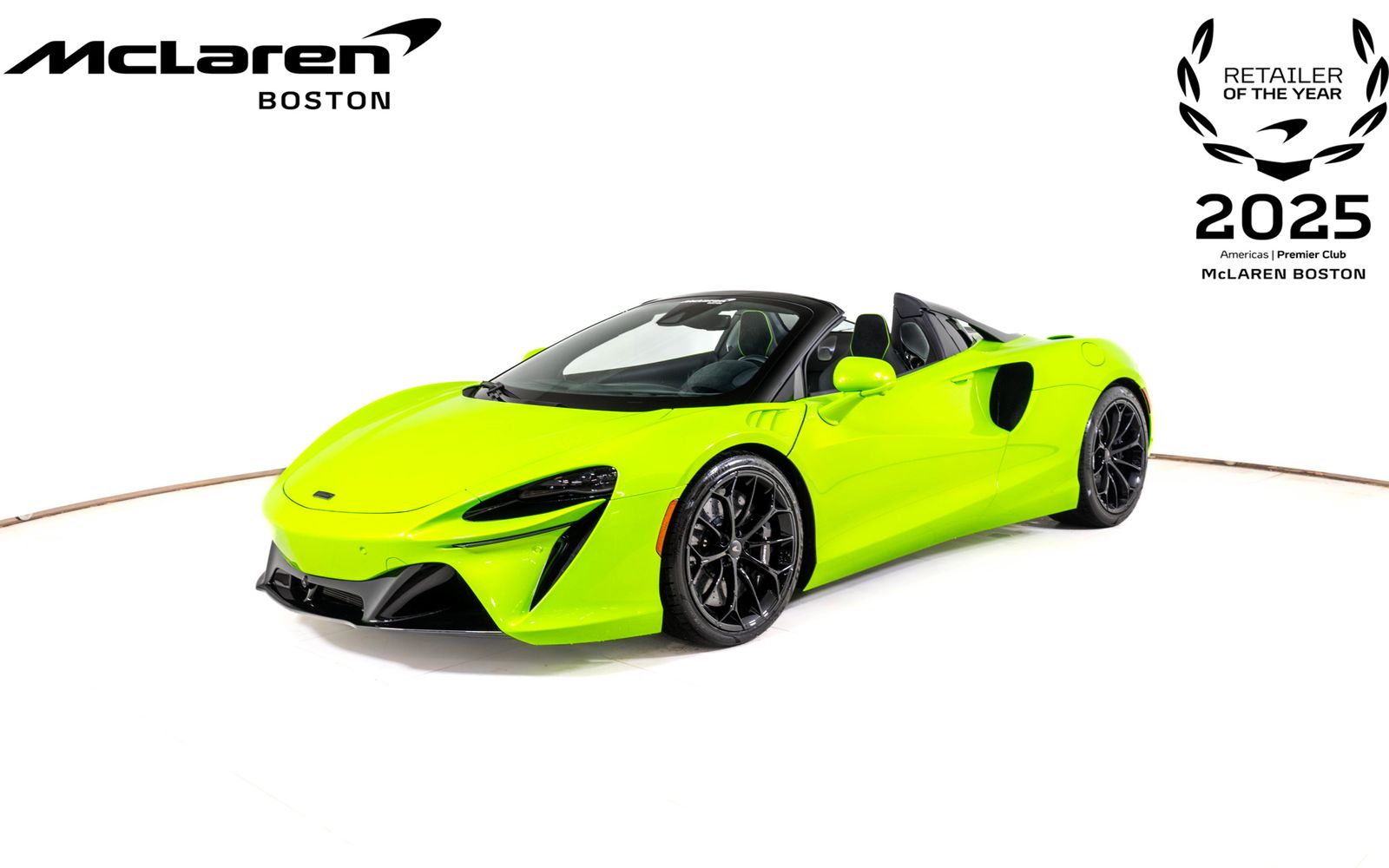 2026 McLaren Artura's photo