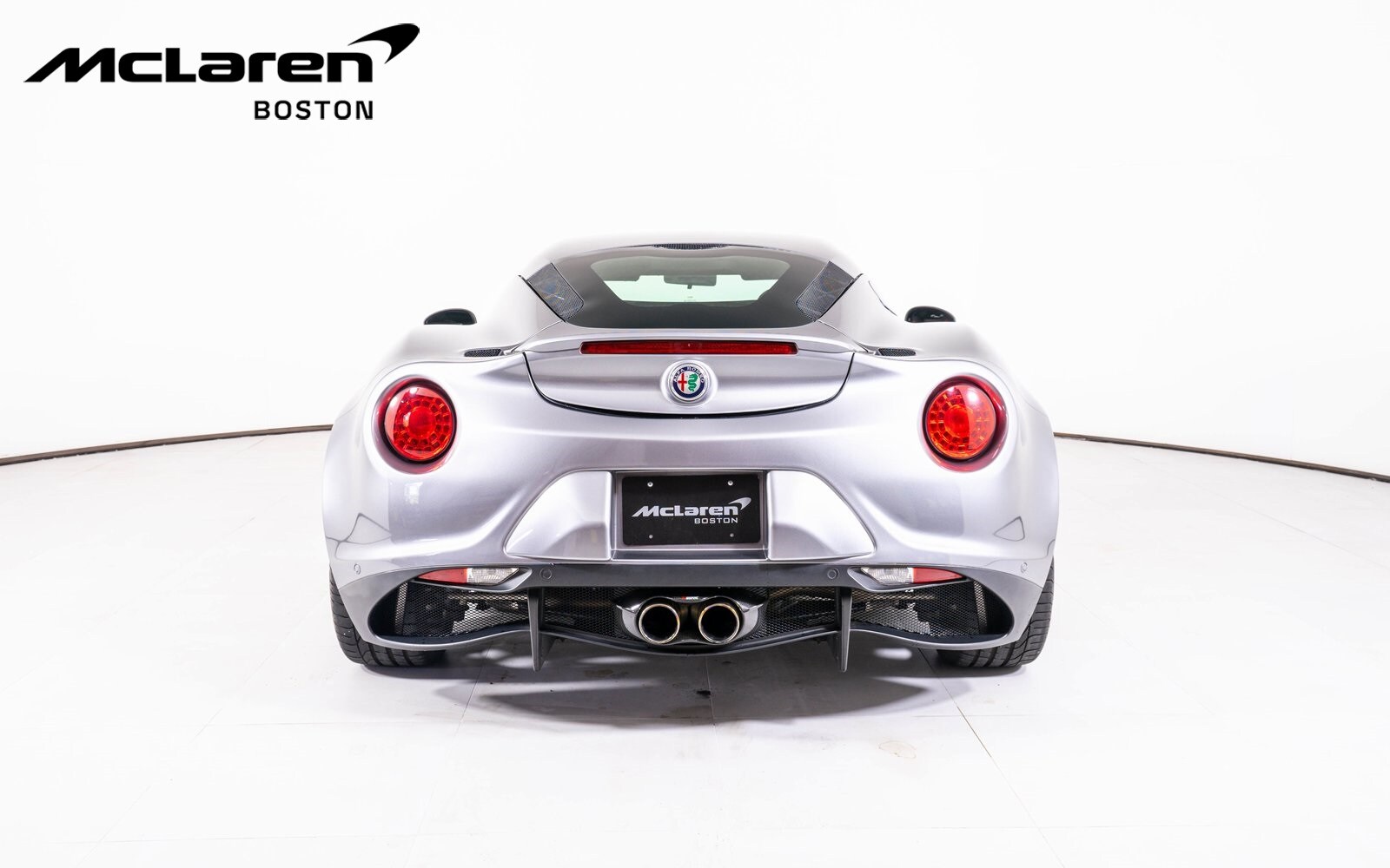 2018 Alfa Romeo 4C Coupe photo 4