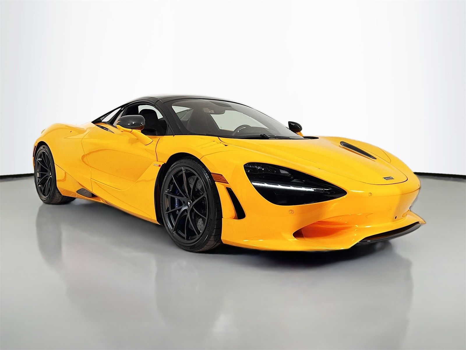 2024 McLaren 750S Base's photo