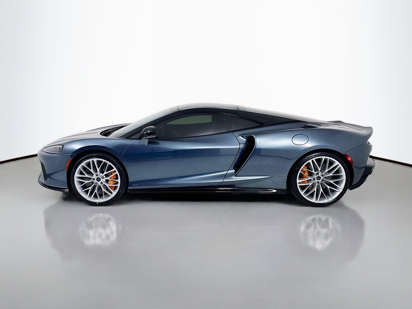 2025 McLaren GTS Base - Photo 4