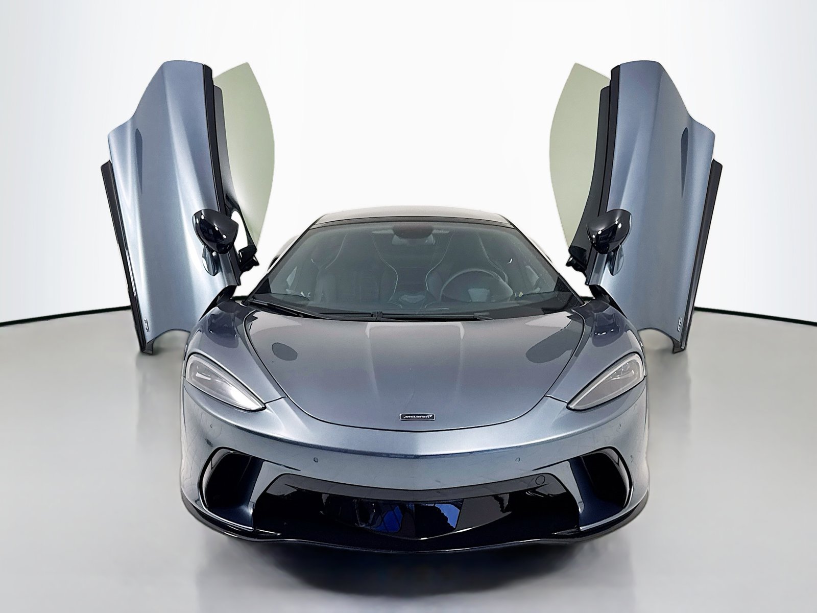 2025 McLaren GTS Base - Photo 2