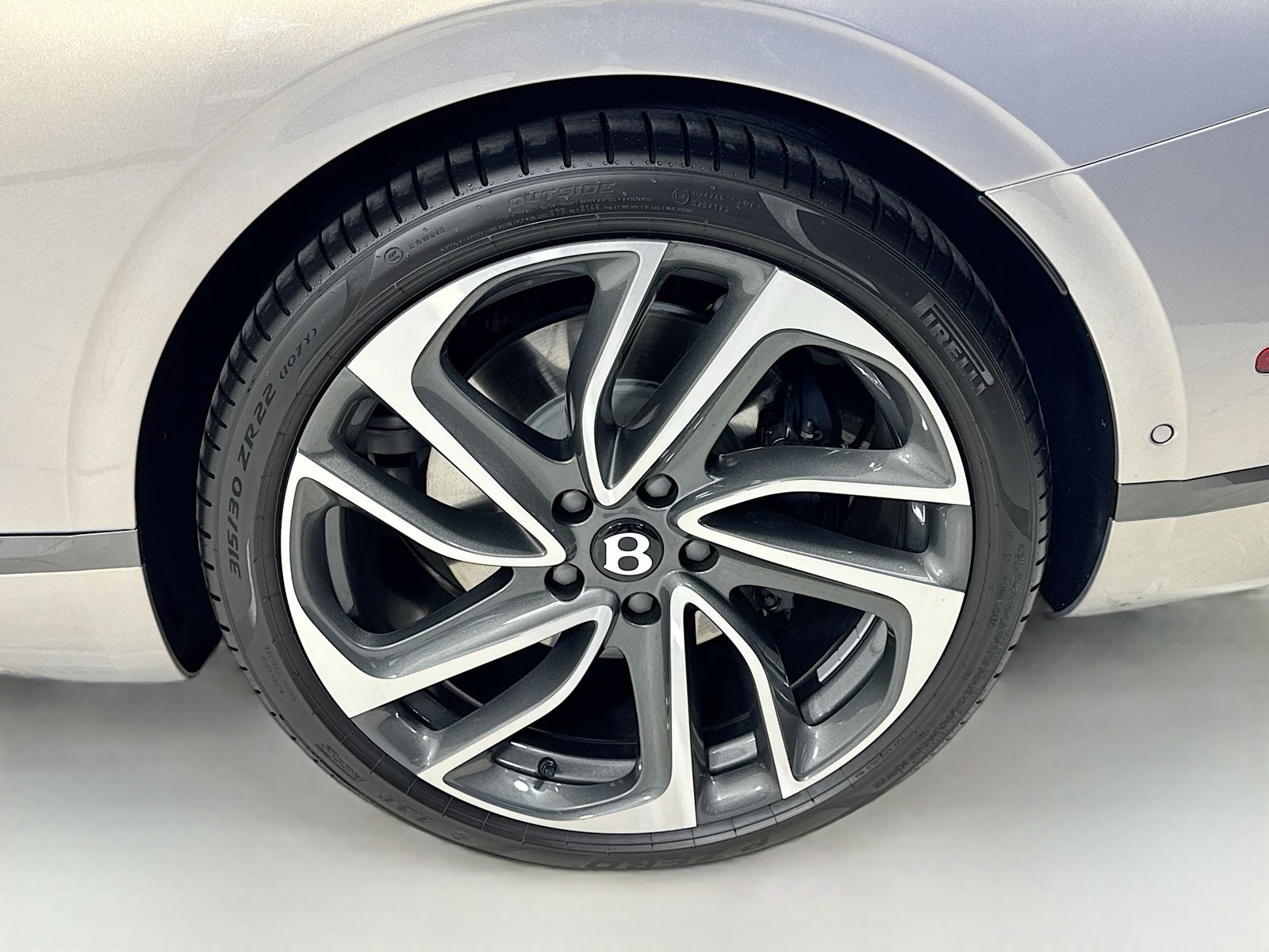 2025 Bentley Continental GT Speed - Photo 10