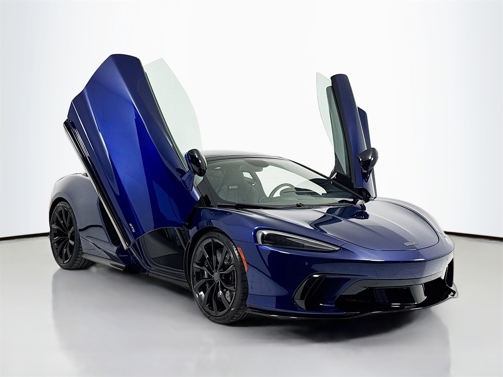2025 McLaren GTS Base's photo