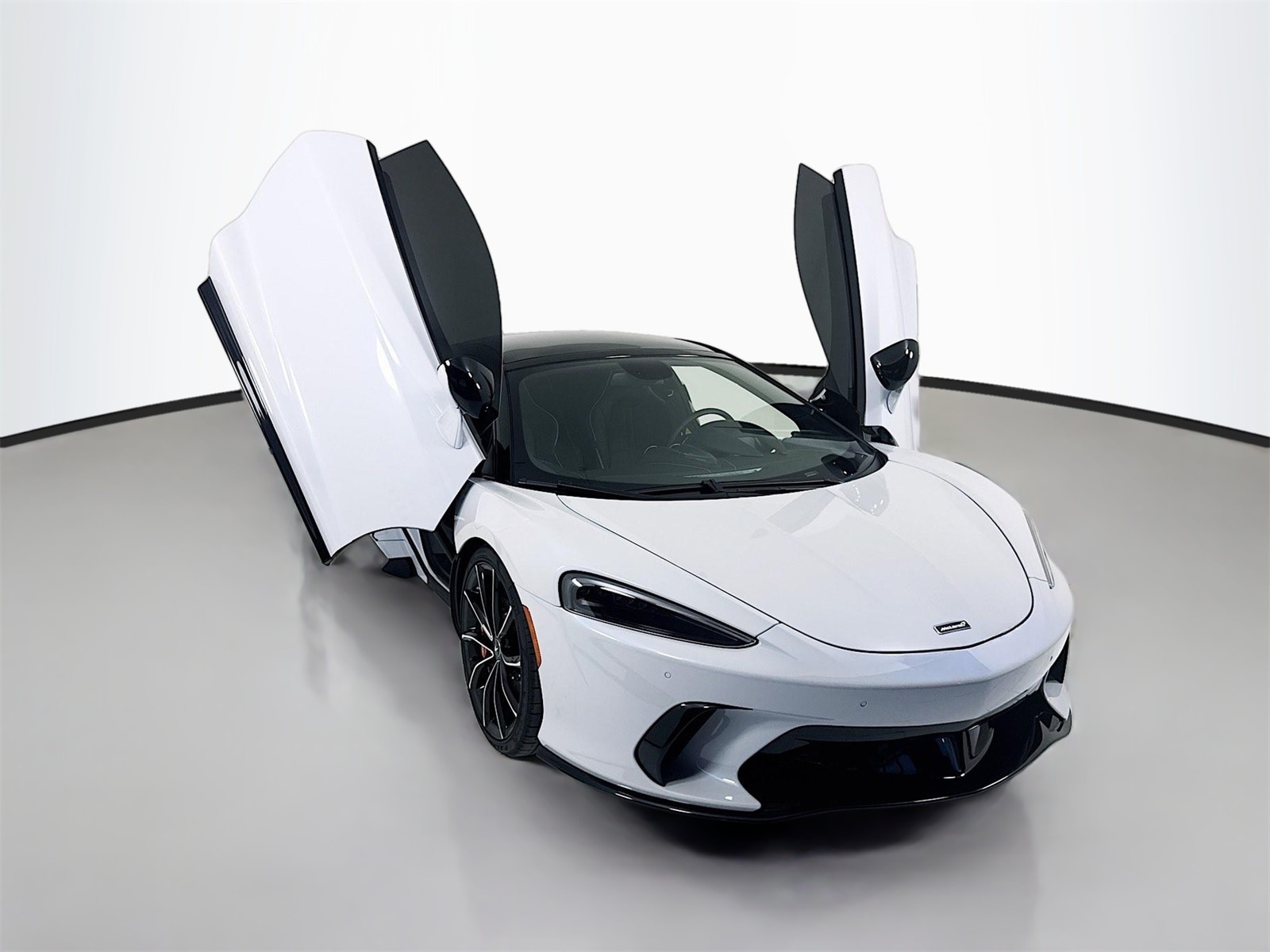 2025 McLaren GTS Base