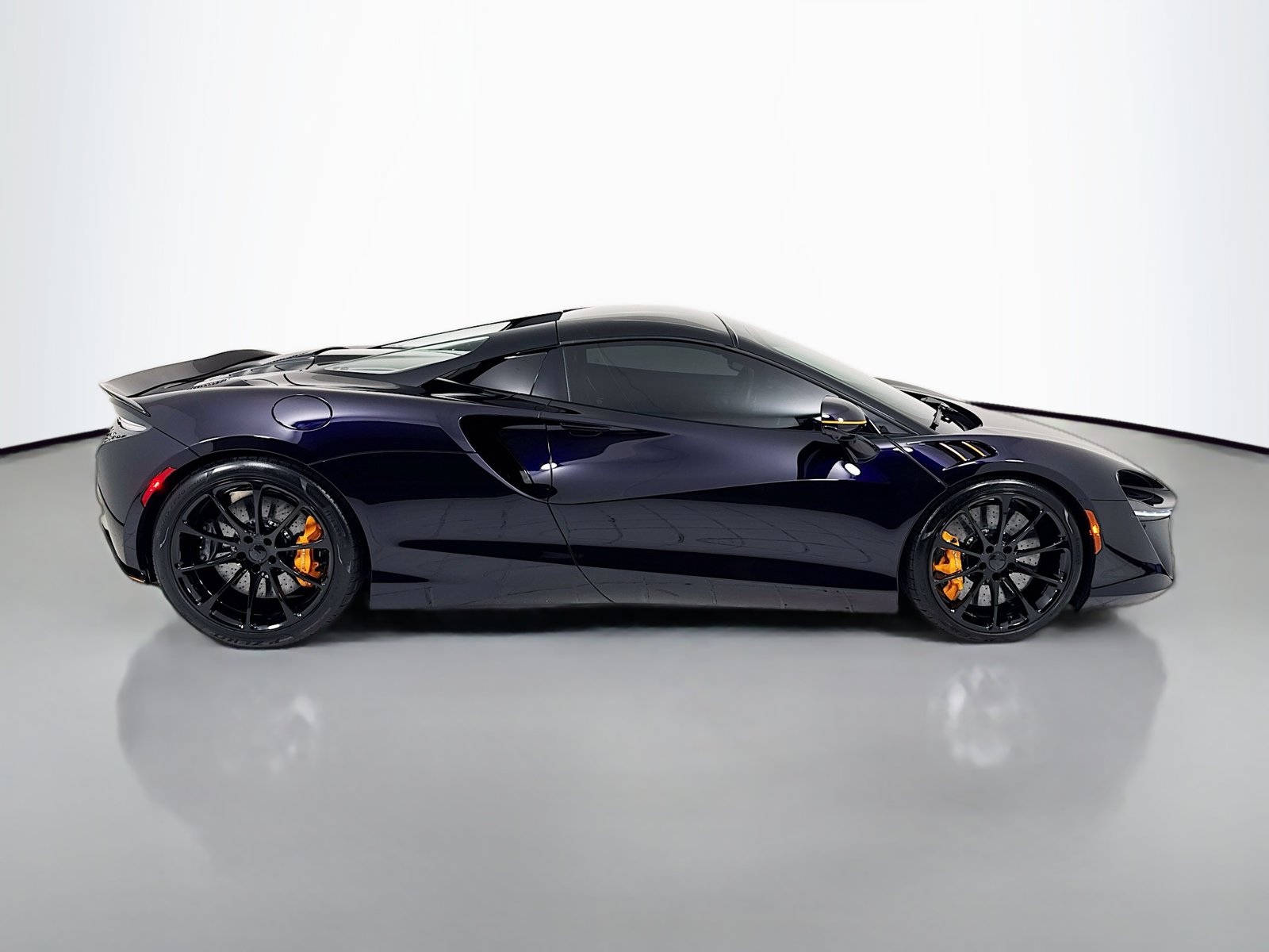 2025 McLaren Artura Base - Photo 9