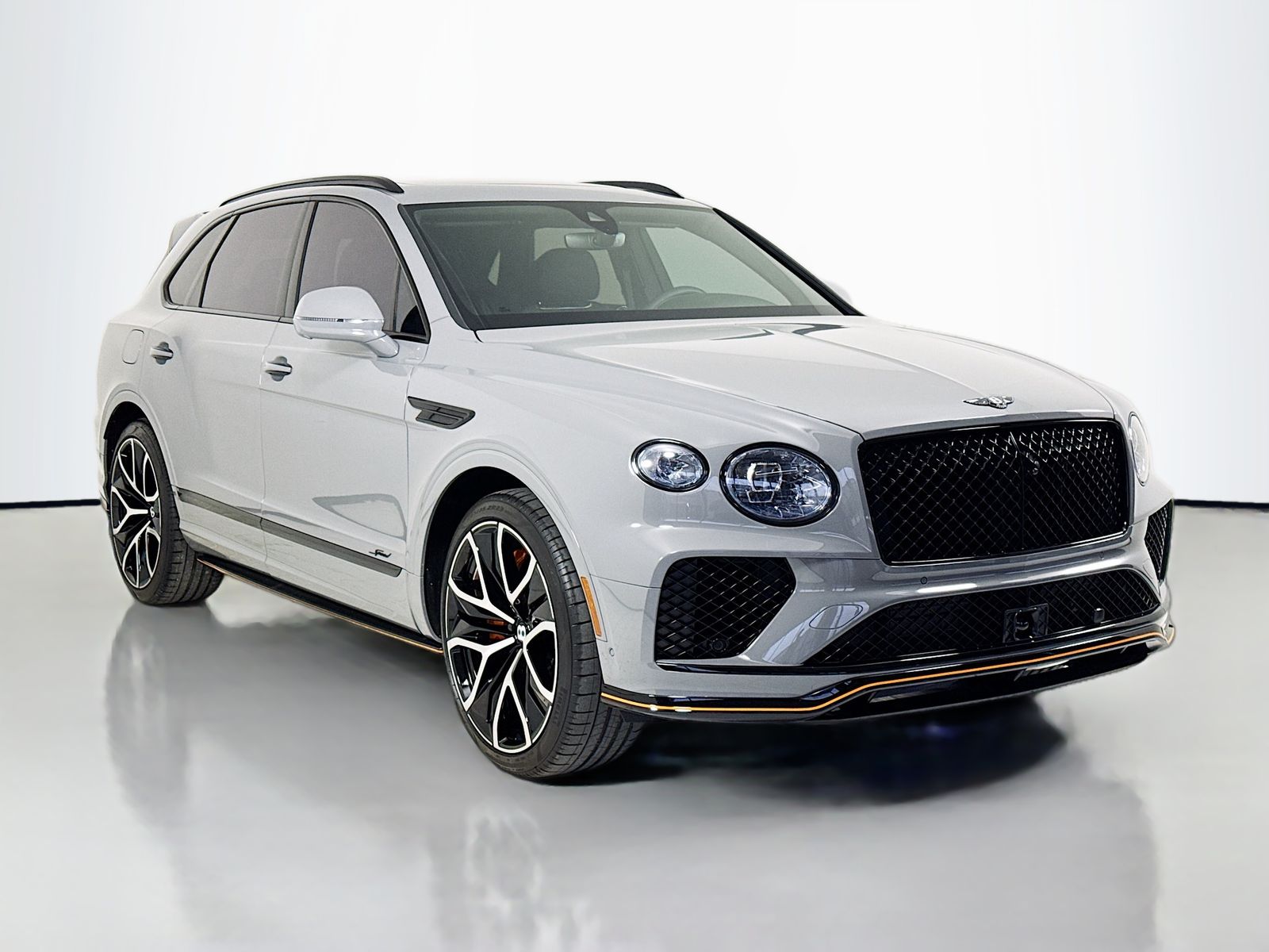 2026 Bentley Bentayga Speed's photo