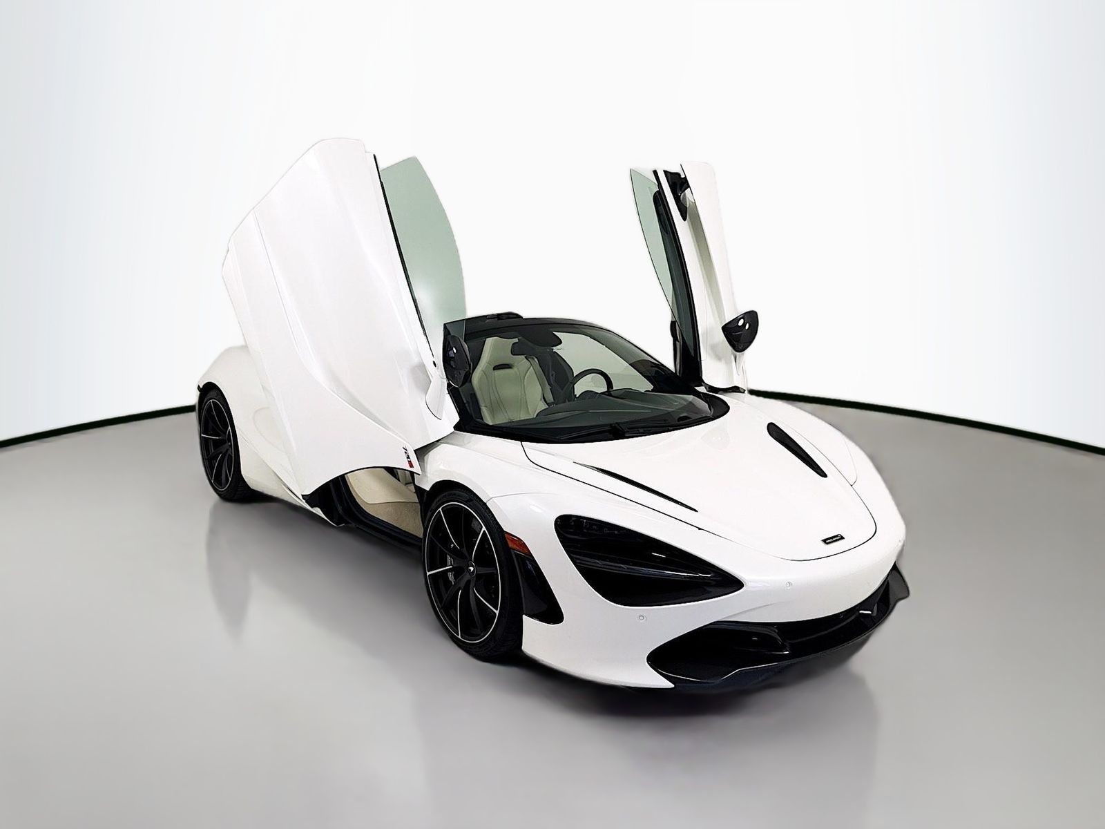 2020 McLaren 720S Luxury