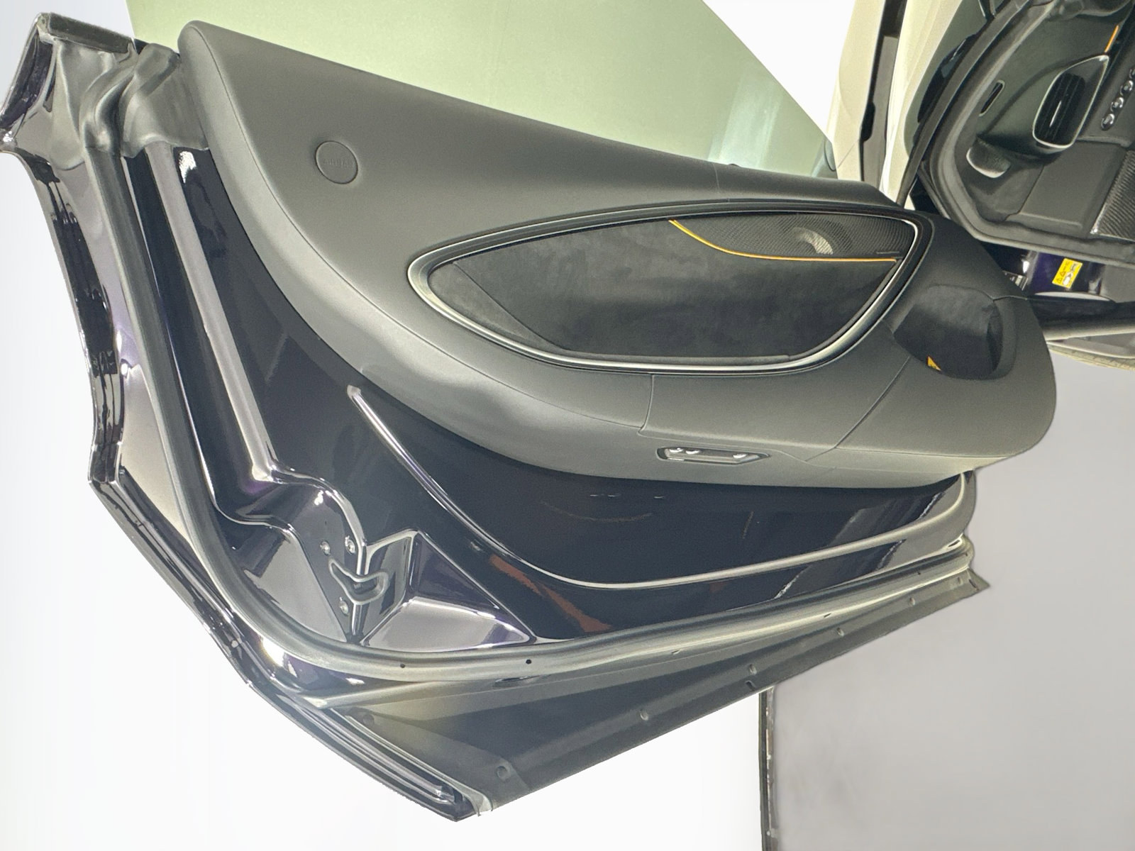 2025 McLaren Artura Base - Photo 15