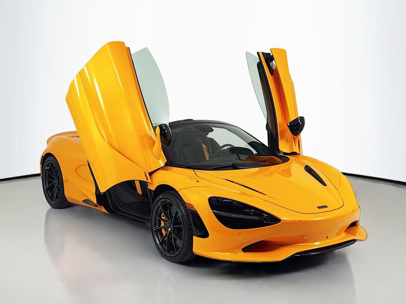 2027 McLaren 750S 4.0 V8 Spider's photo