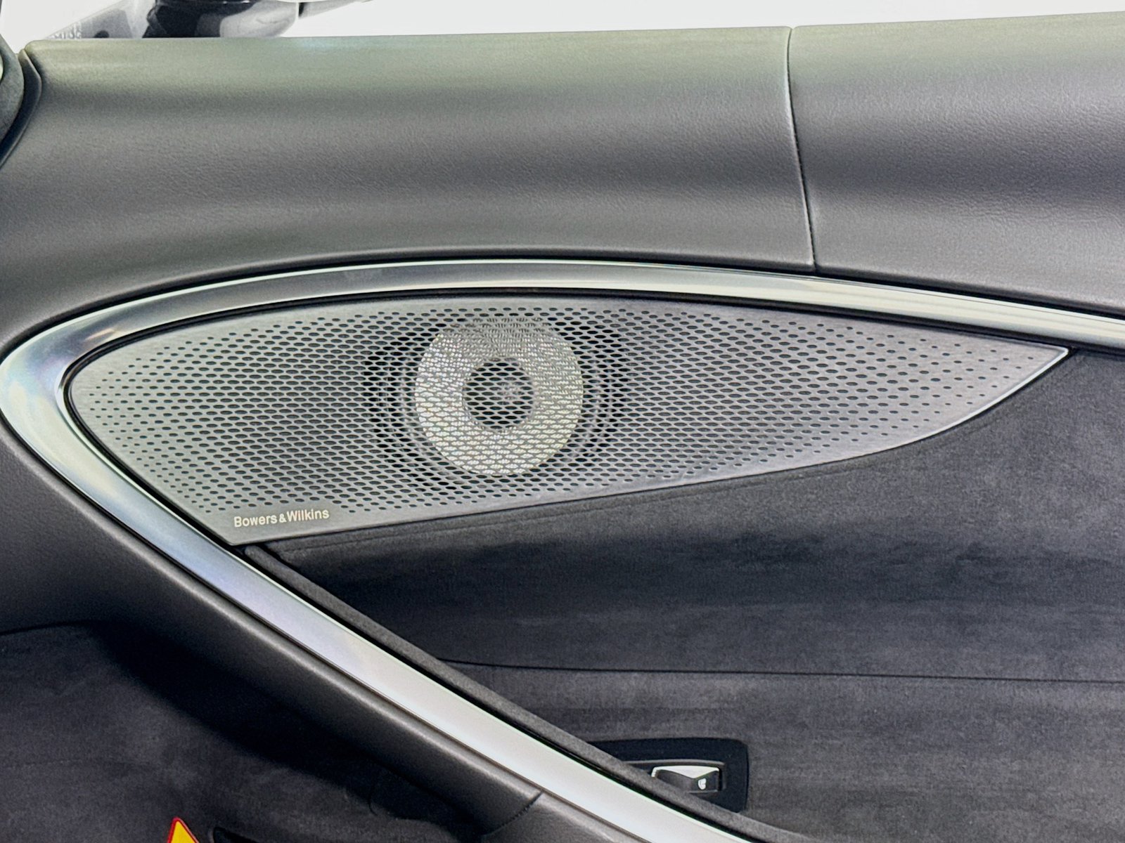 2025 McLaren Artura Base - Photo 18