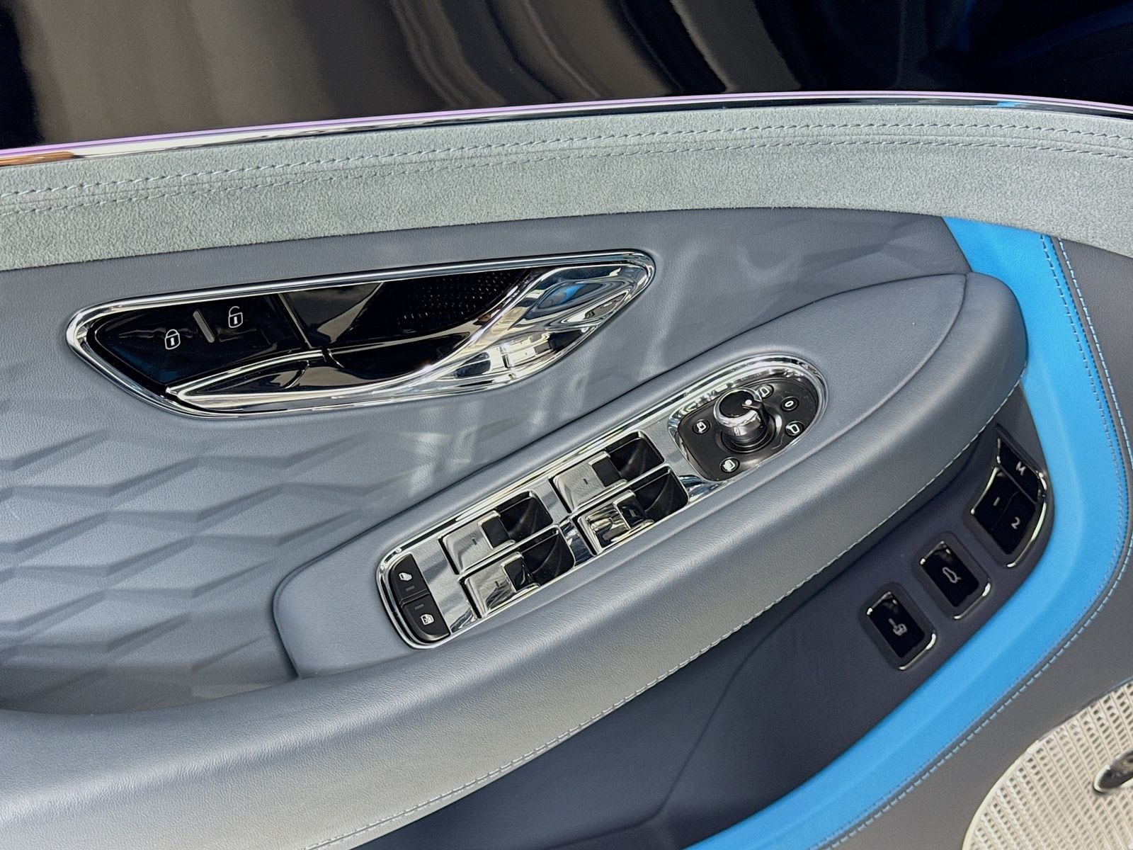 2025 Bentley Continental GT Speed - Photo 17