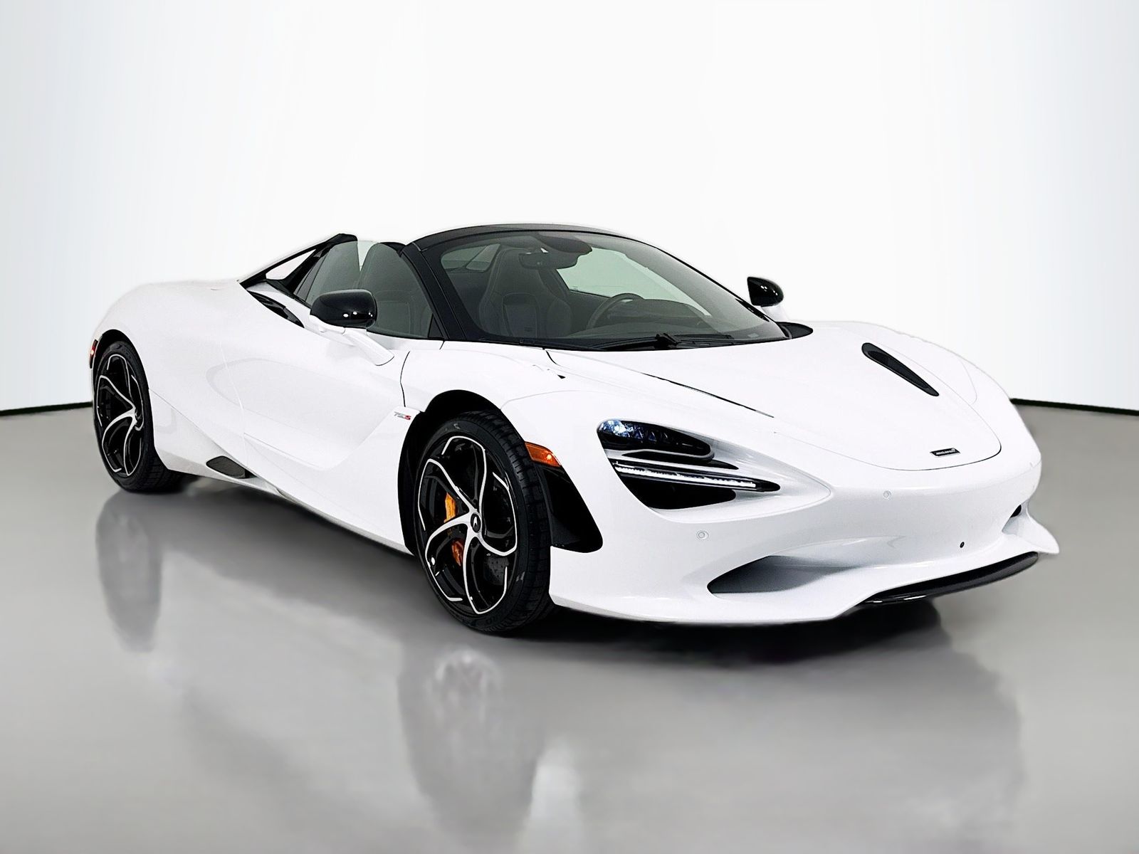 2026 McLaren 750S Base