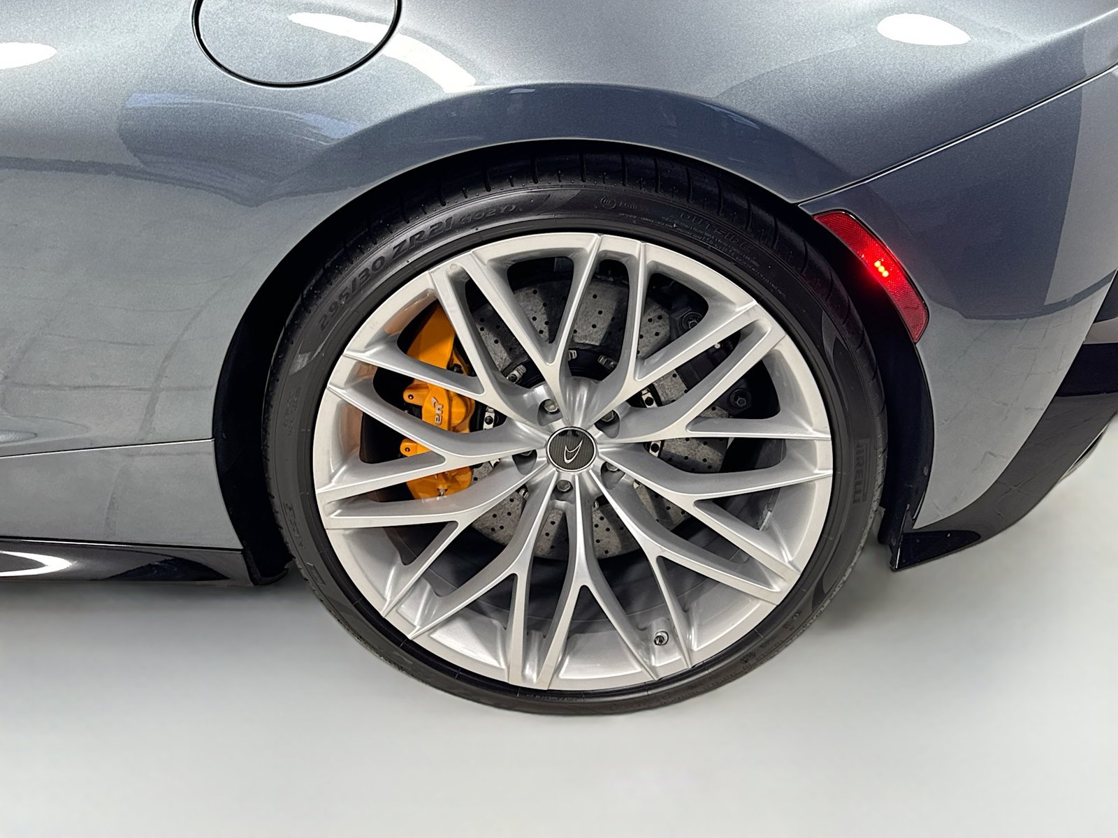 2025 McLaren GTS Base - Photo 10