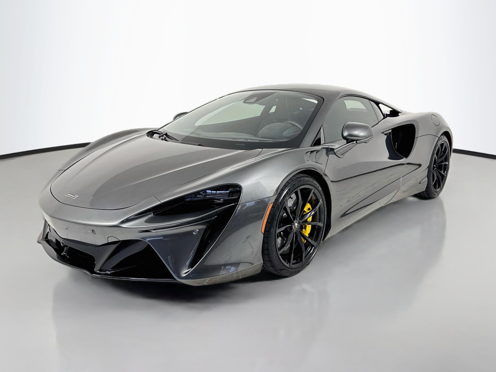 Certified 2023 McLaren Artura Coupe