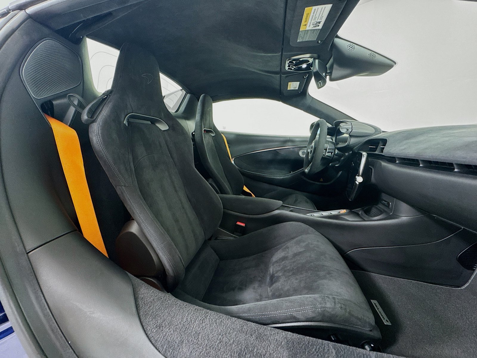2025 McLaren Artura Base - Photo 22