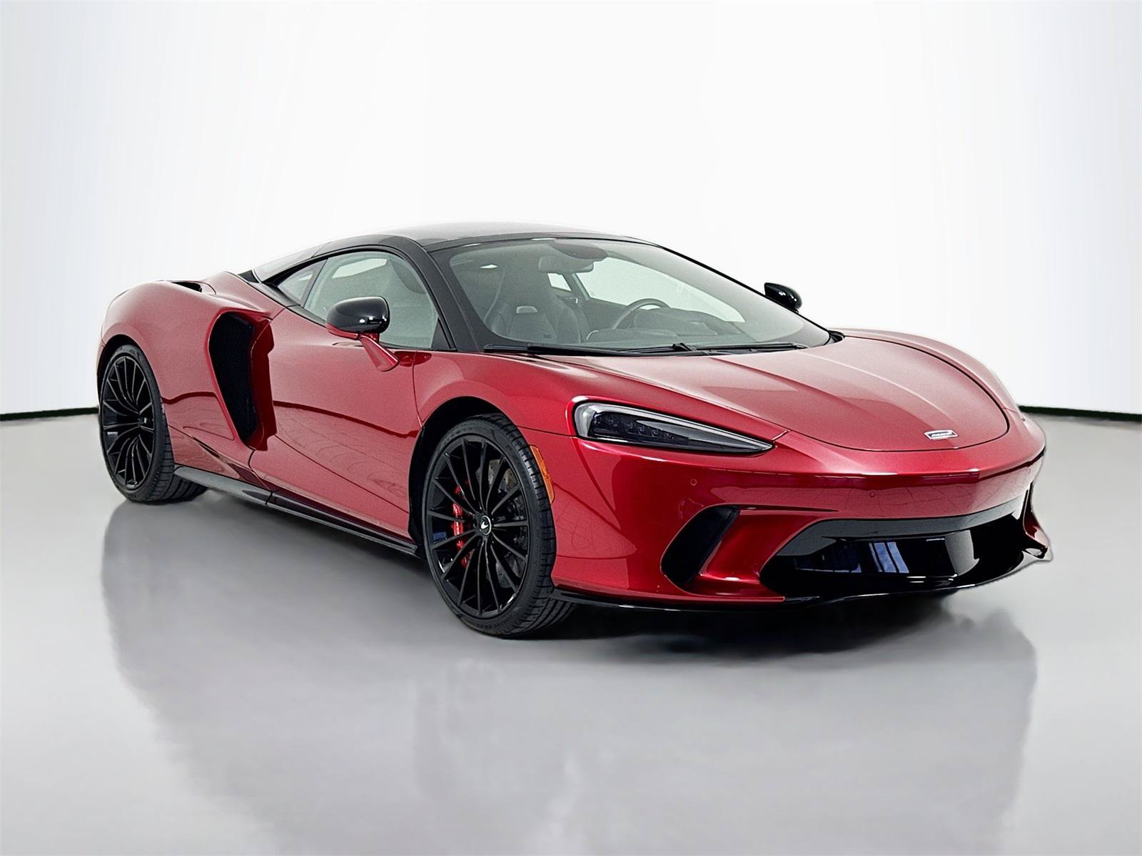  McLaren GT