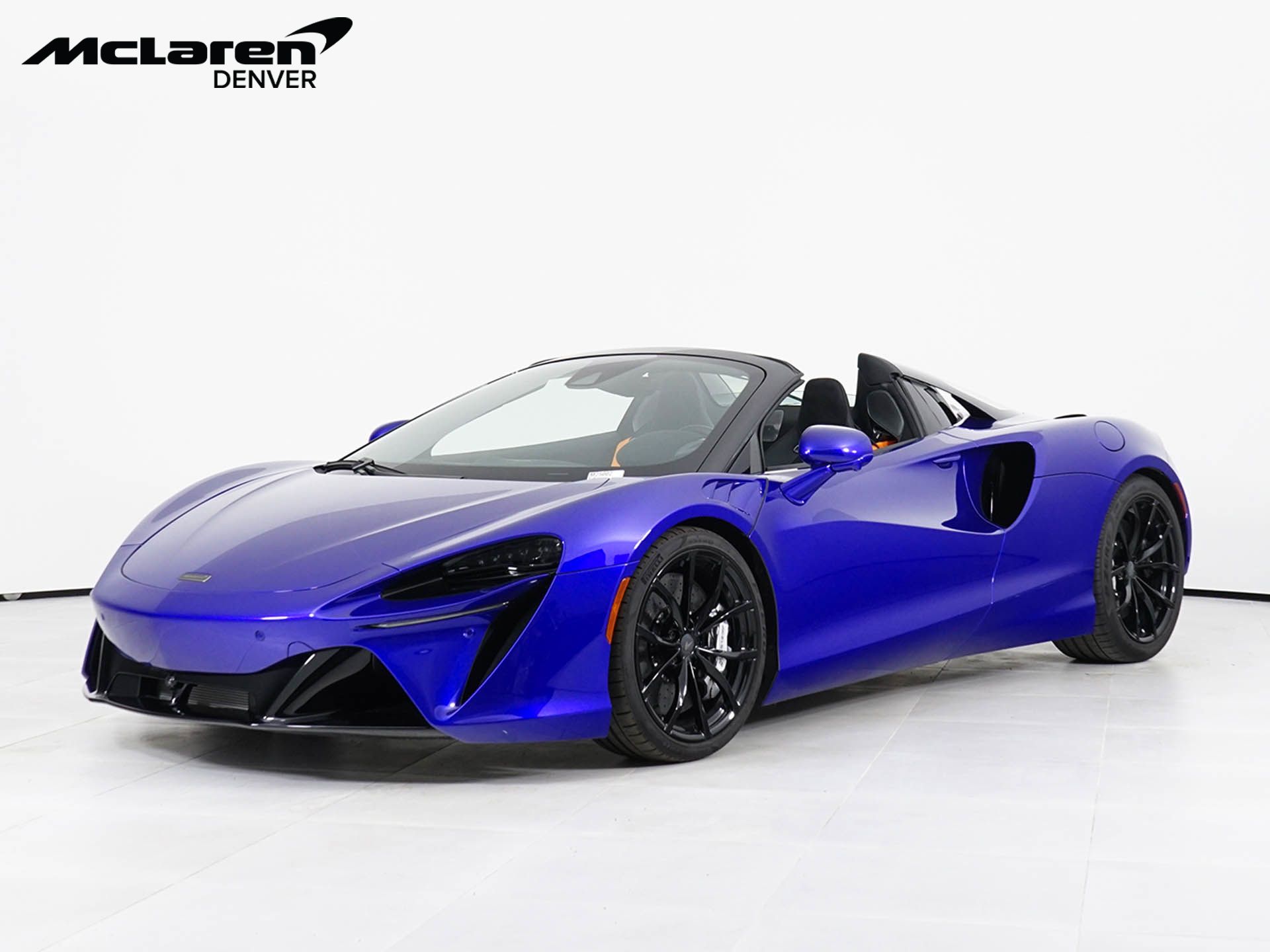 2025 McLaren Artura