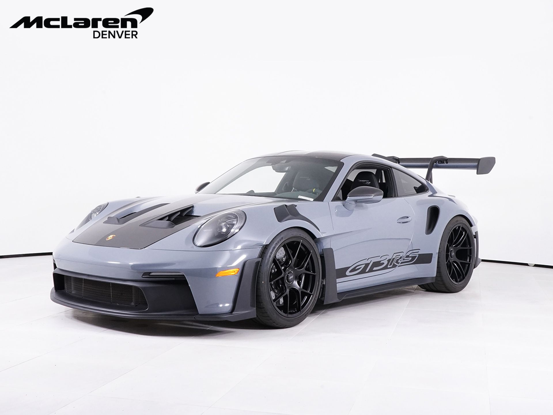 2025 Porsche 911 GT3 RS's photo