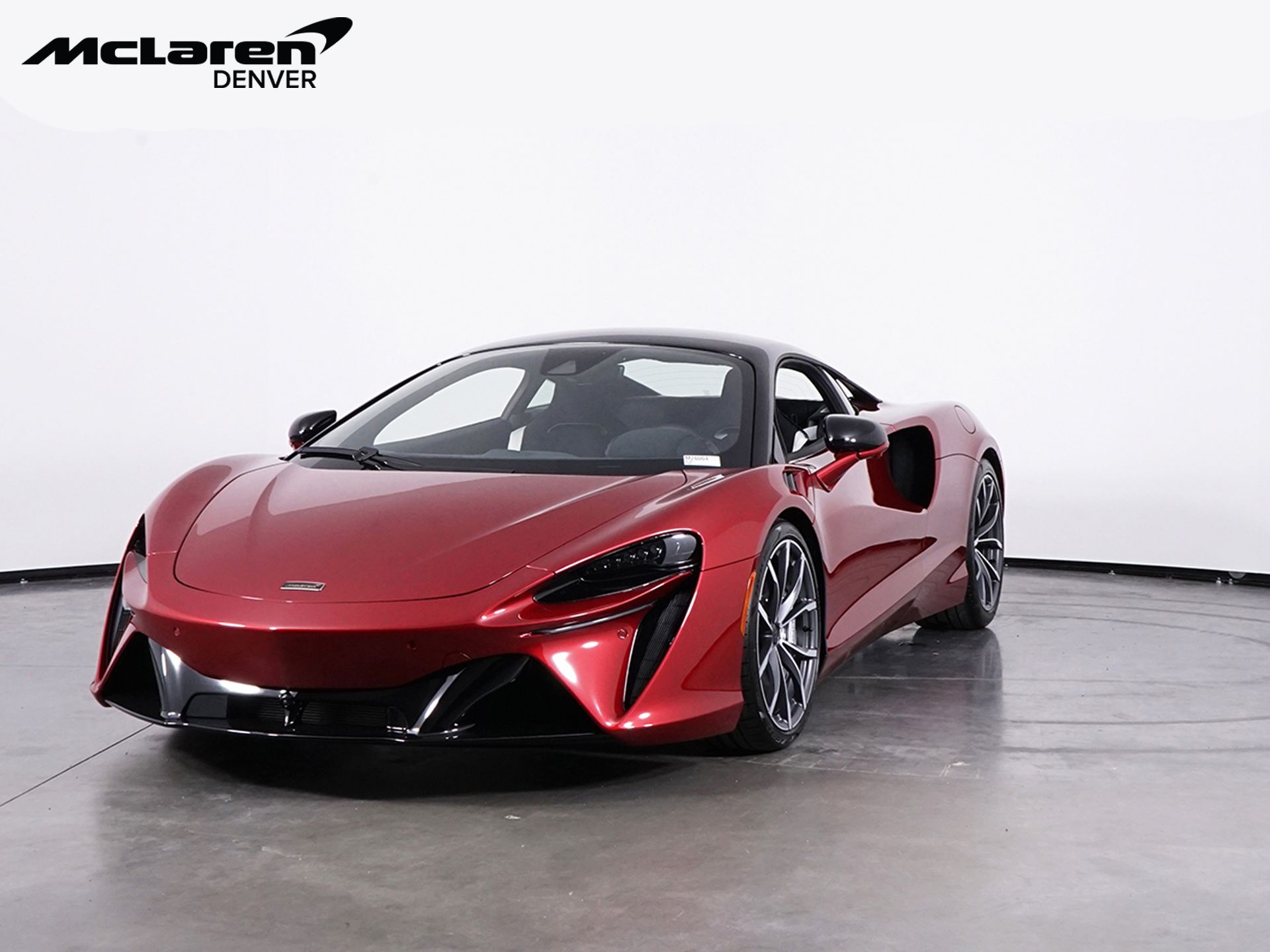 2026 McLaren Artura's photo