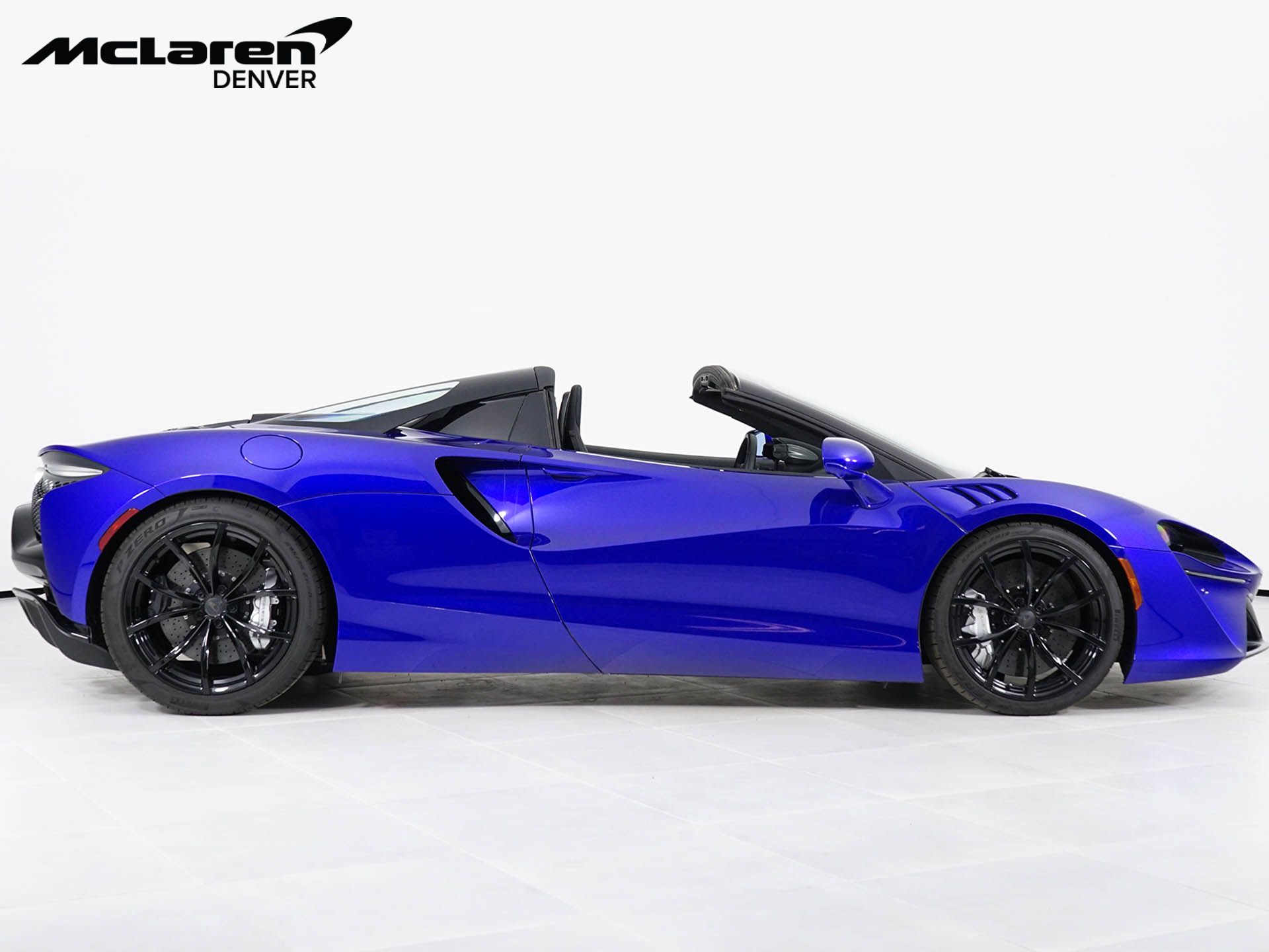2025 McLaren Artura Performance - Photo 9