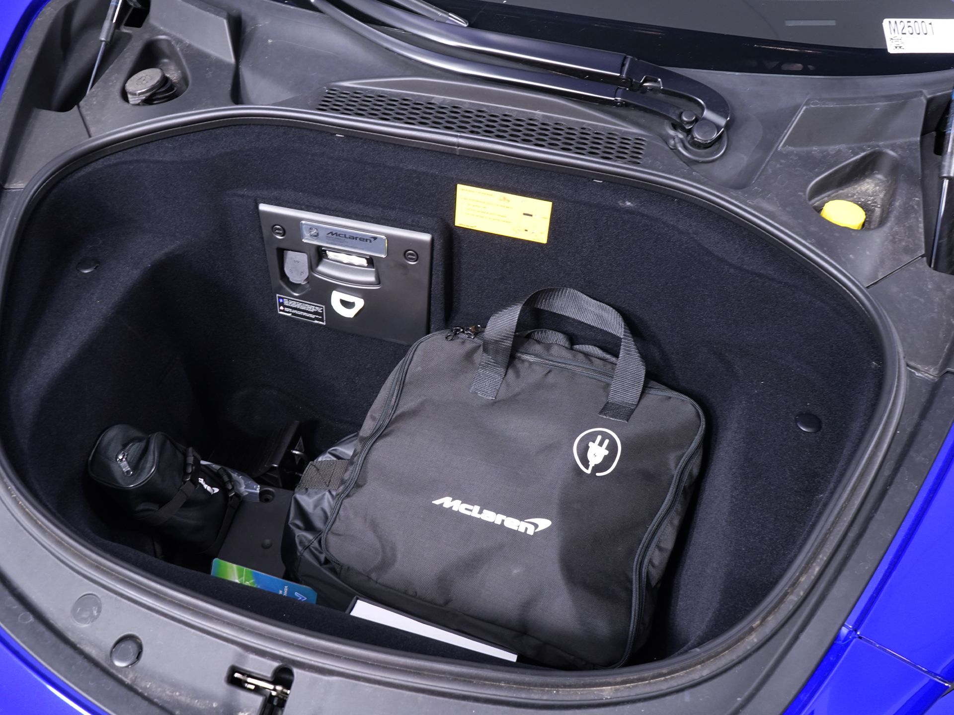 2025 McLaren Artura Performance - Photo 19