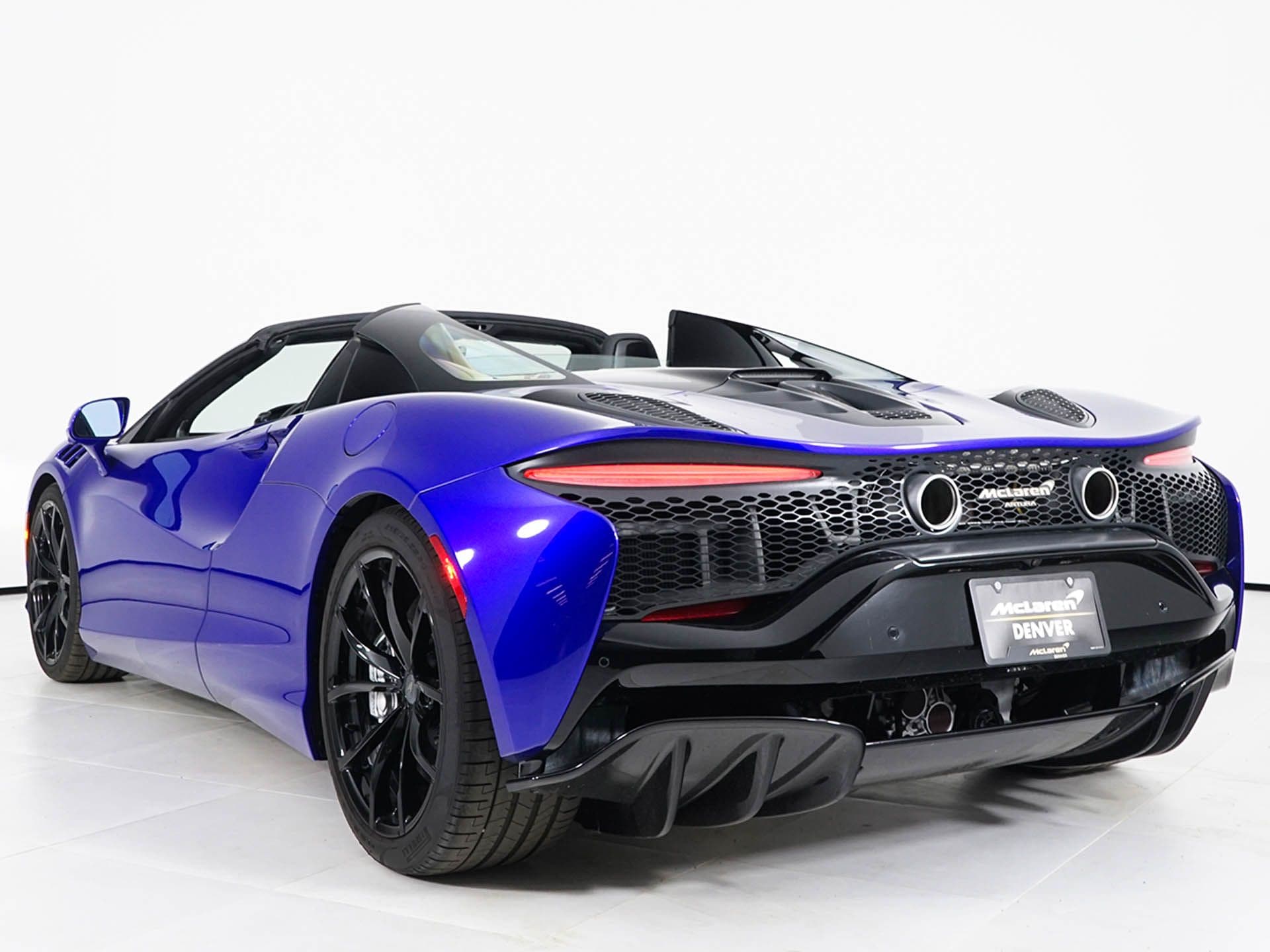2025 McLaren Artura Performance - Photo 20