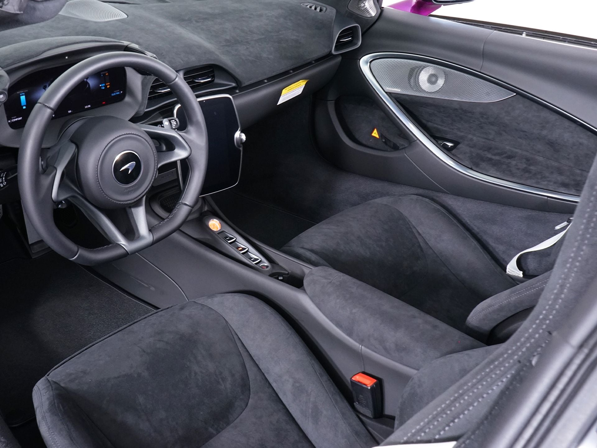 2026 McLaren Artura - Photo 23