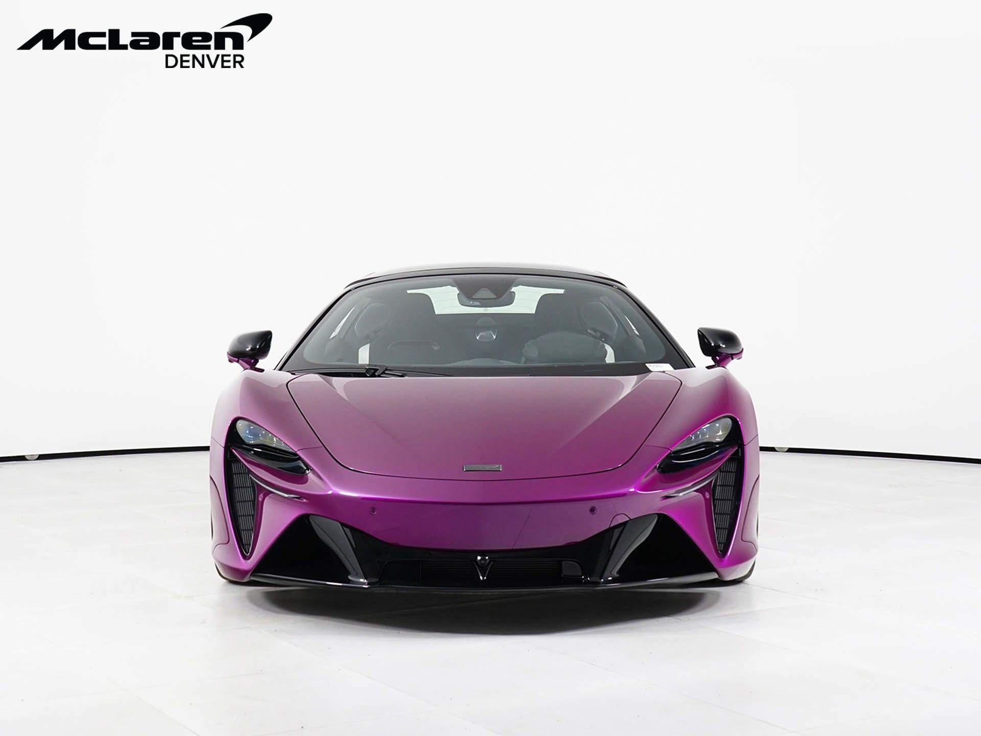 2026 McLaren Artura - Photo 11