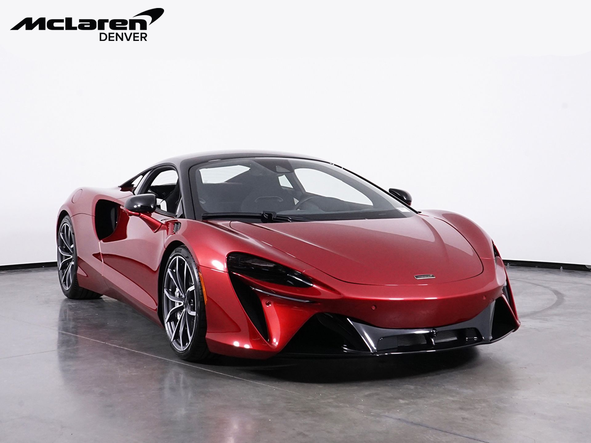 2026 McLaren Artura - Photo 10