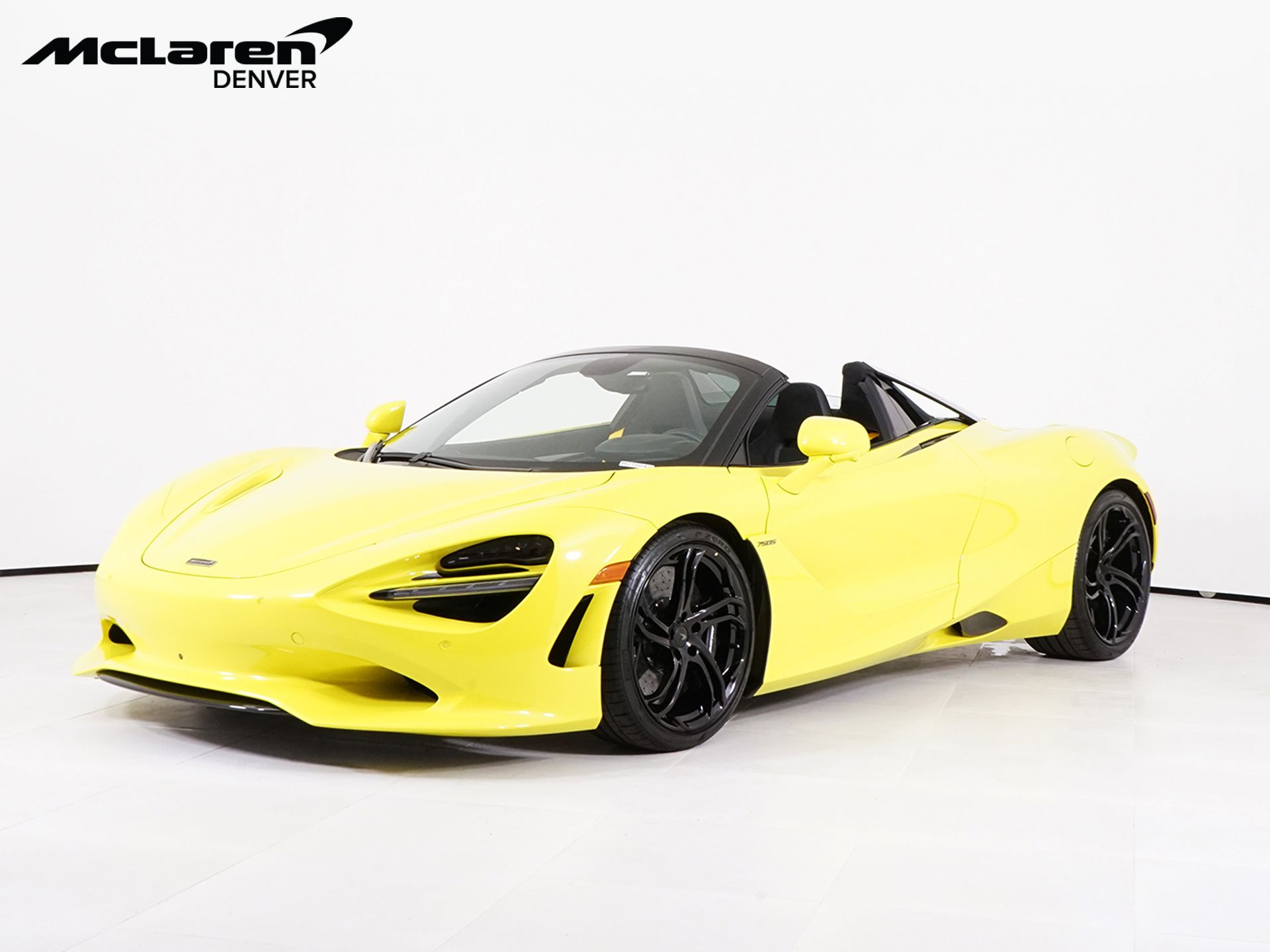 2027 McLaren 750S 4.0 V8 Spider's photo