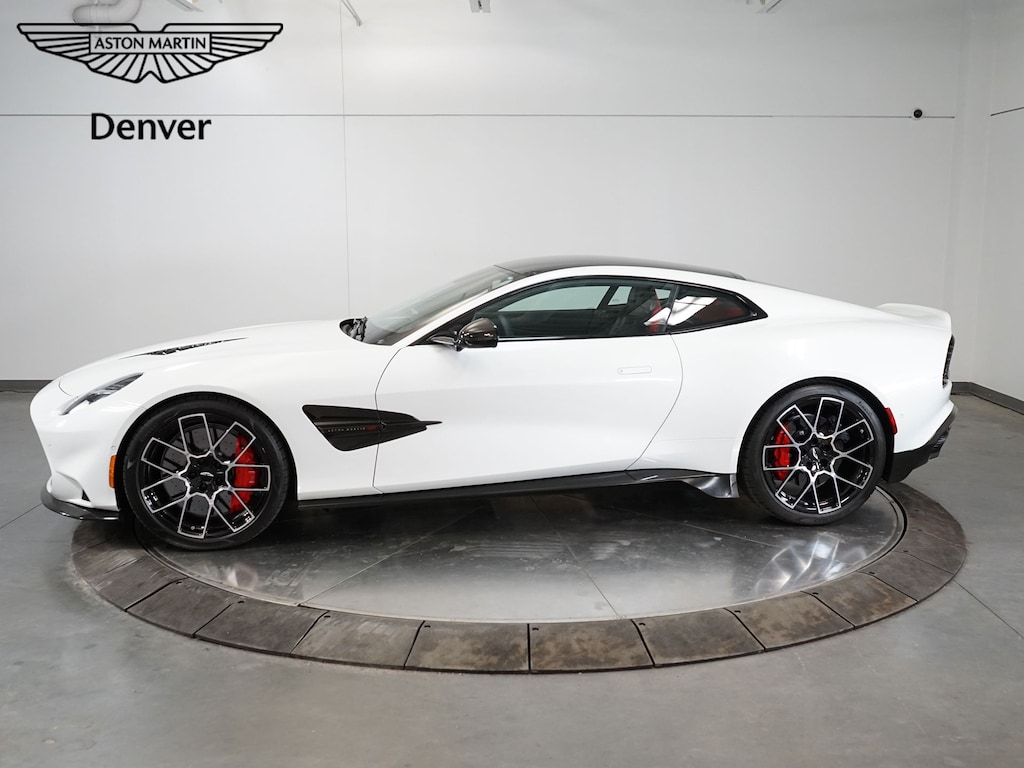 Used 2025 Aston Martin Vanquish Coupe