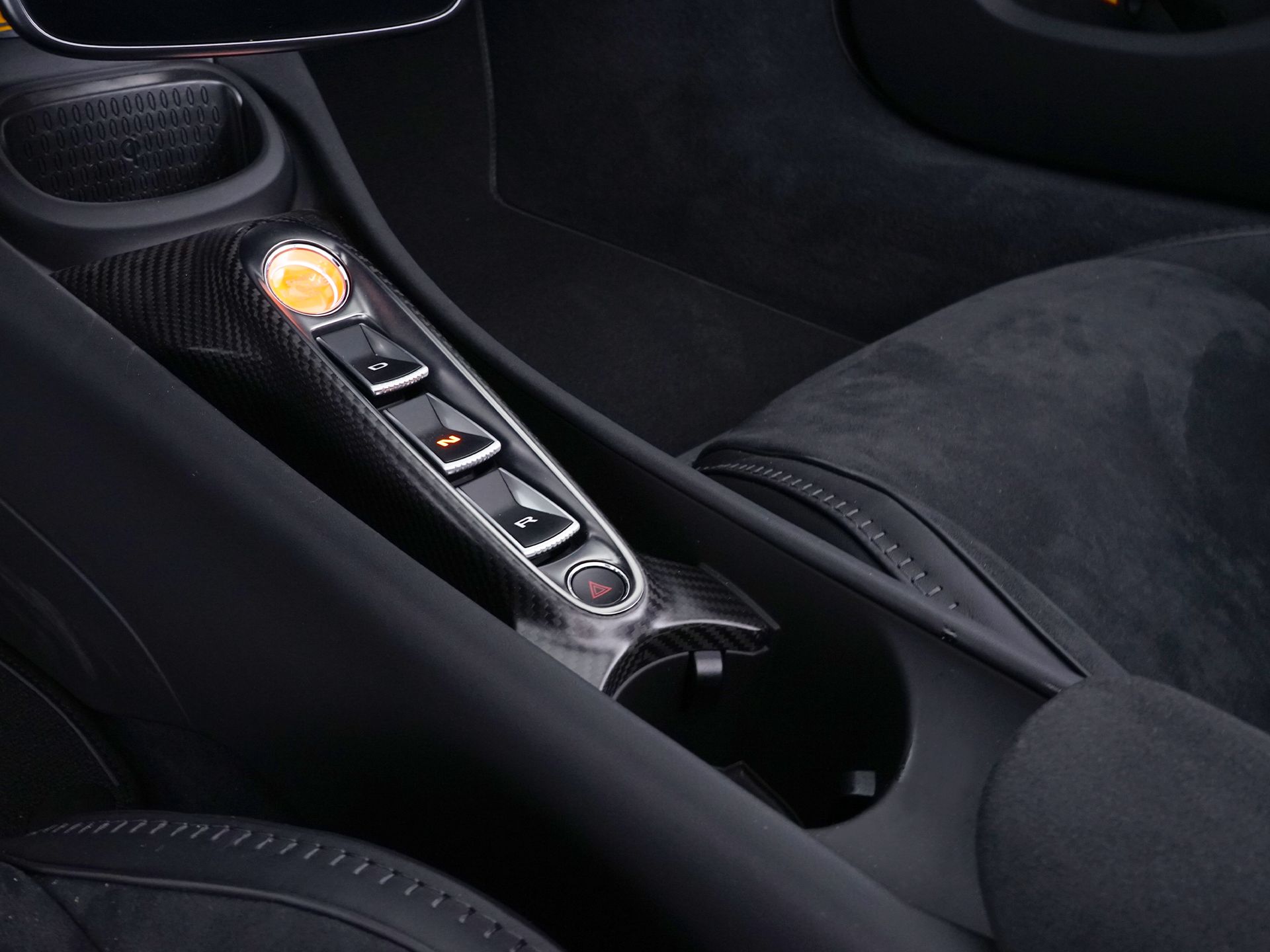 2025 McLaren Artura Performance - Photo 28