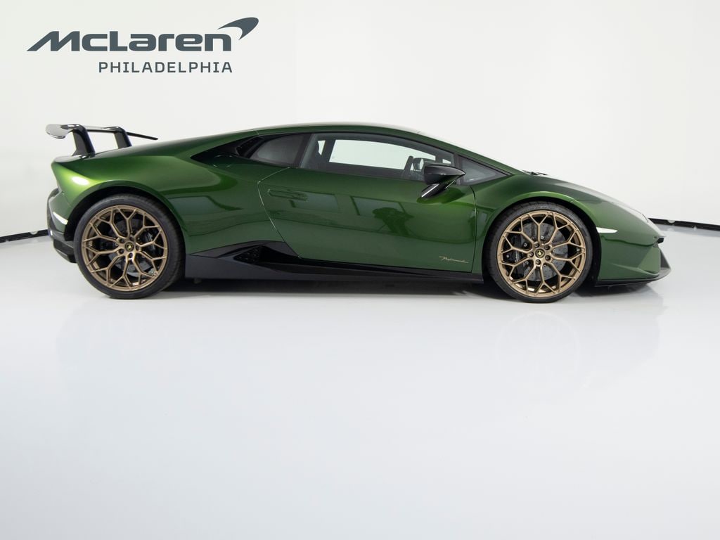 Used 2018 Lamborghini Huracan Performante Coupe