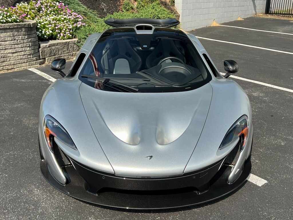2014 Mclaren P1 photo 3