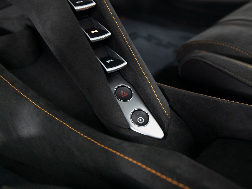 2025 McLaren 750S Base - Photo 23