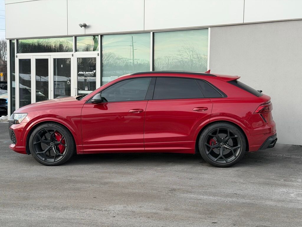 Used 2025 Audi RS Q8 4.0T performance SUV