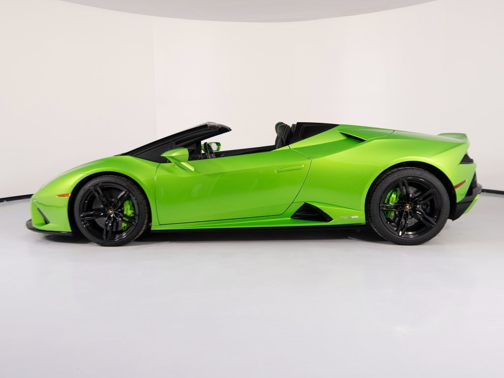 Used 2021 Lamborghini Huracan EVO  Convertible