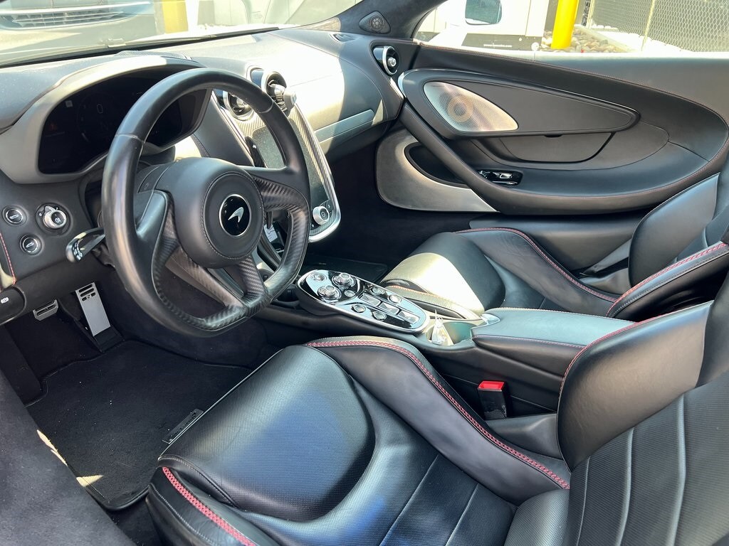 2022 Mclaren GT photo 4