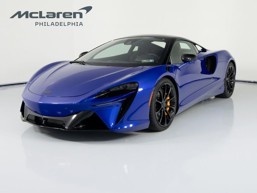 2026 McLaren Artura Performance
