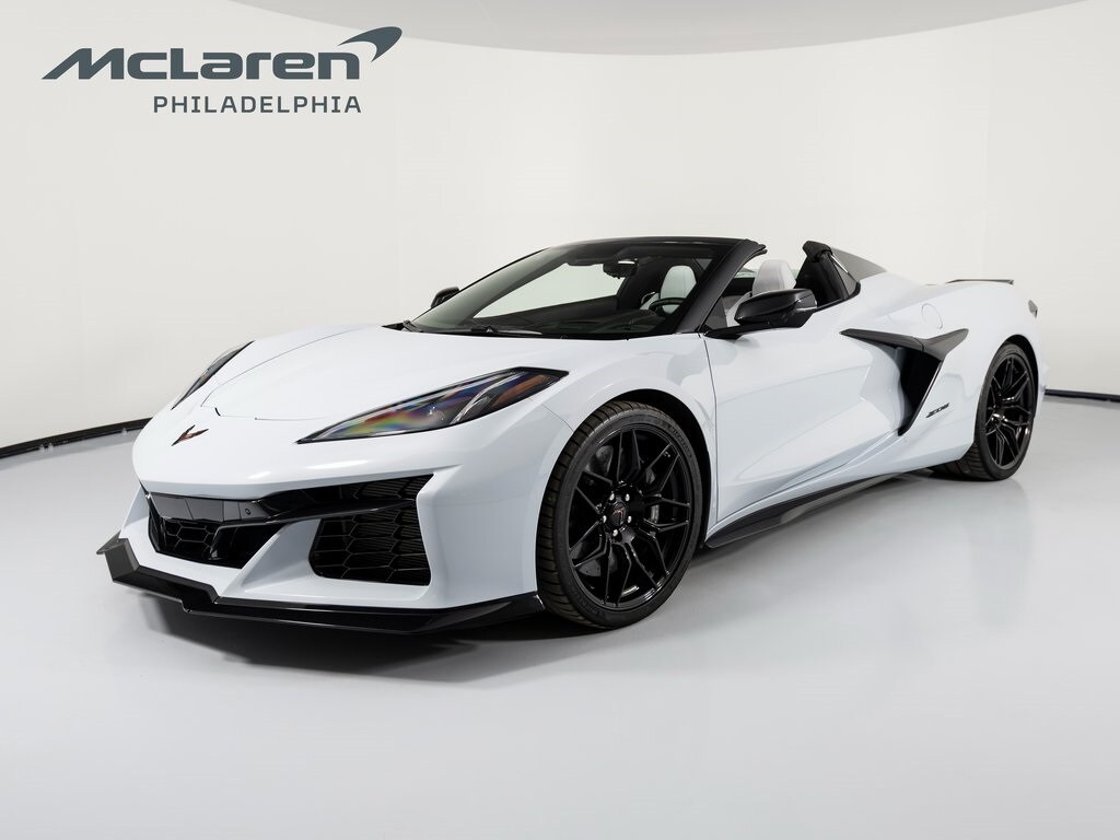 2024 Chevrolet Corvette Z06 Convertible 3LZ photo 2