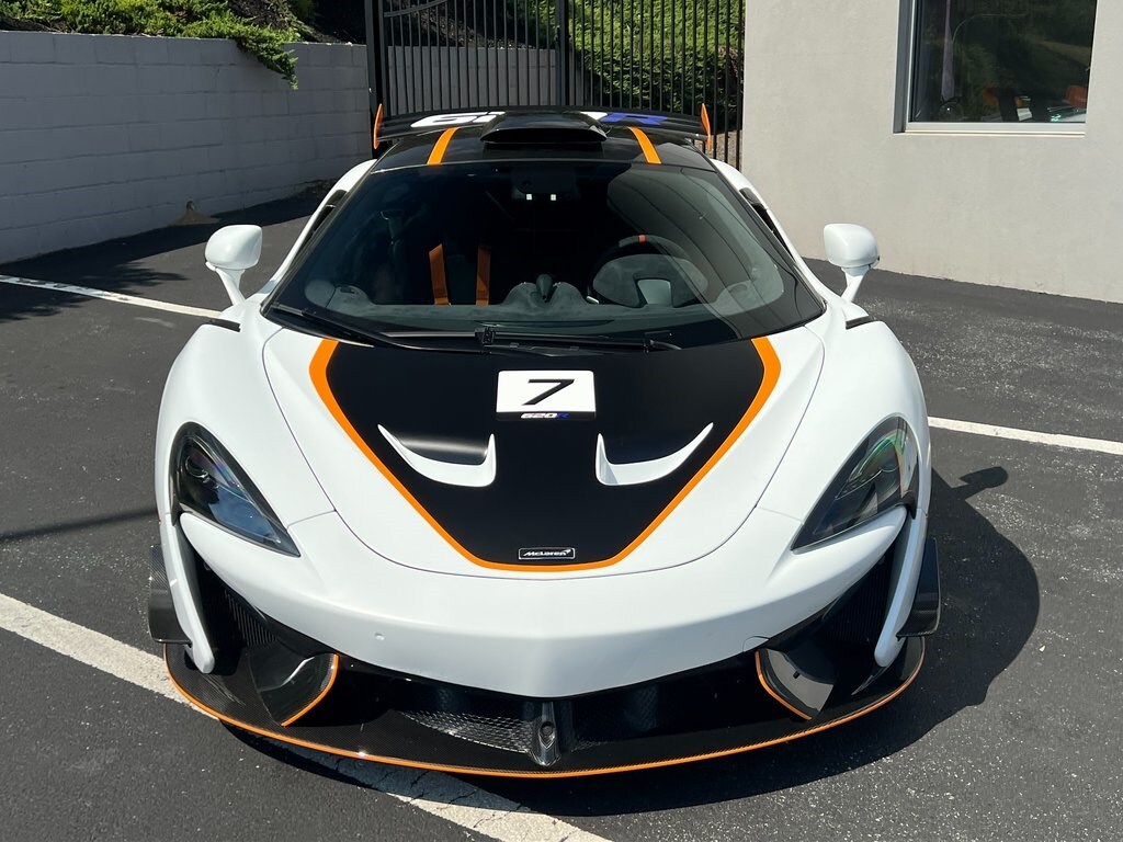 2020 Mclaren 620R photo 2