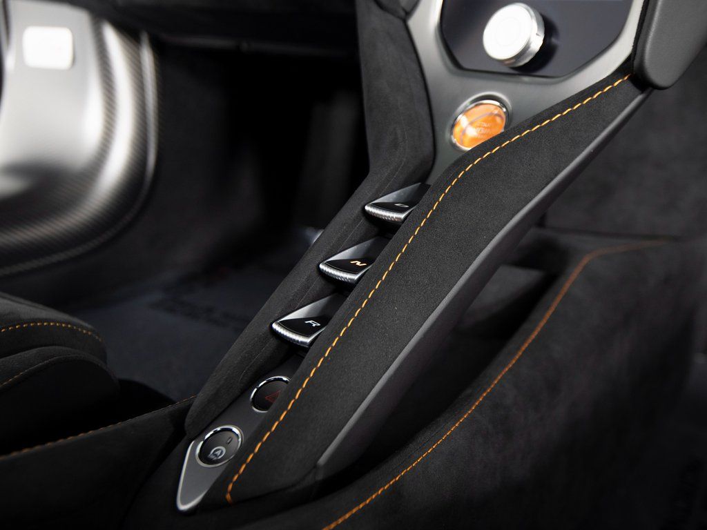 2025 McLaren 750S Base - Photo 36