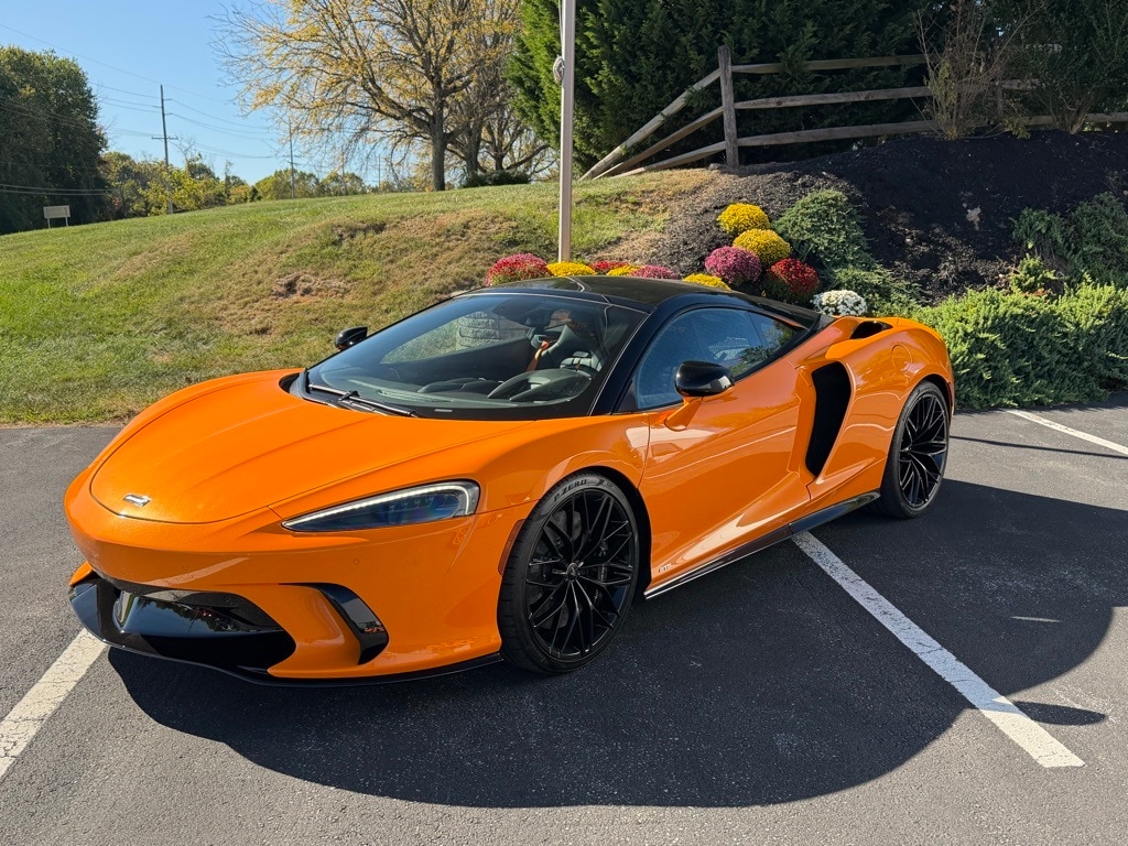 2025 McLaren GTS Base