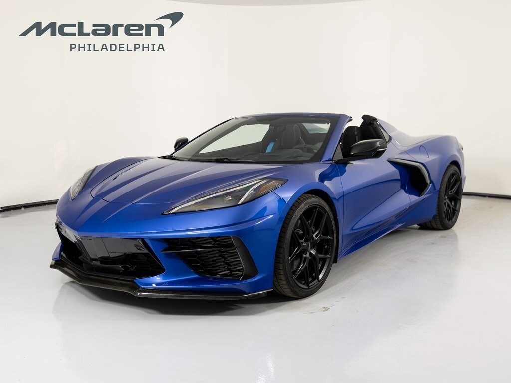 2021 Chevrolet Corvette Stingray Convertible 3LT photo 2