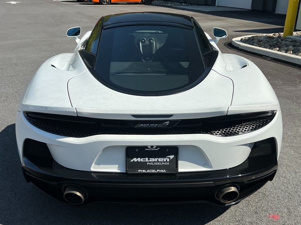 2022 Mclaren GT photo 3