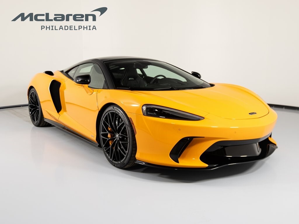 2025 Mclaren GTS photo 3