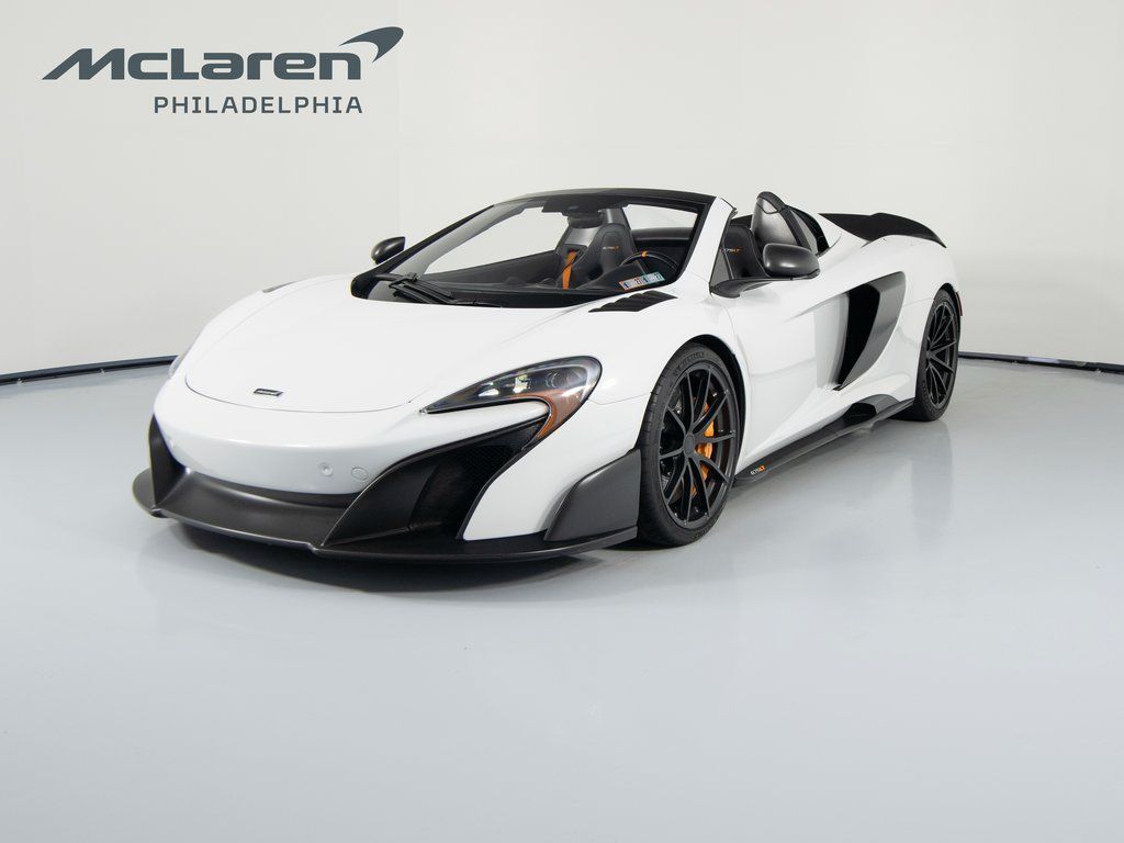 2016 McLaren 675LT