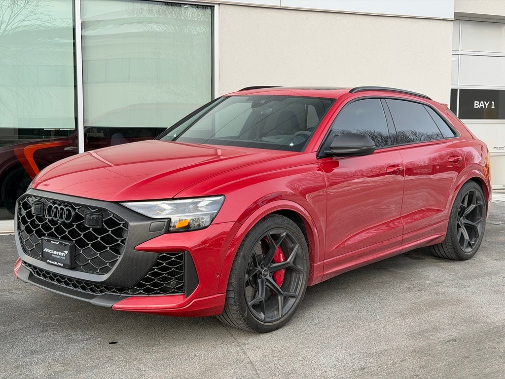 2025 Audi RS Q8 Base