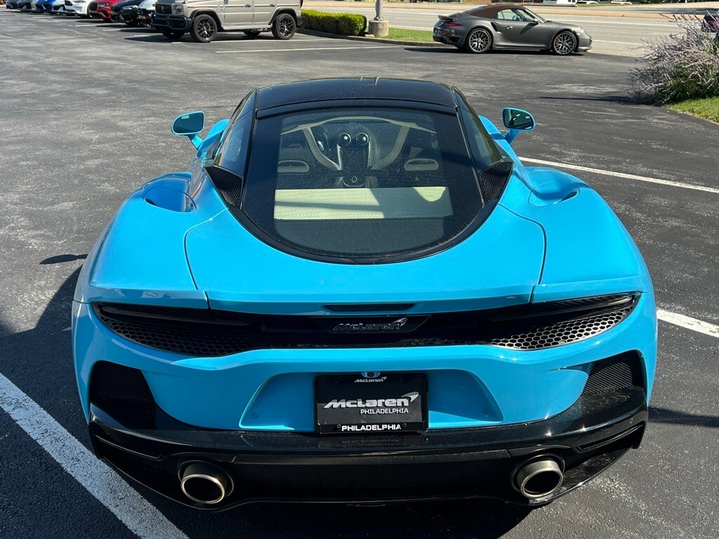 2023 Mclaren GT photo 3